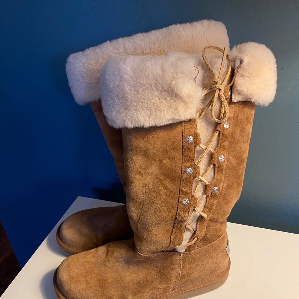 Side Lace Tall Chestnut Uggs